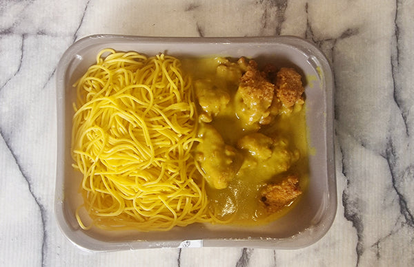 Crispy Chicken Curry with Noodles